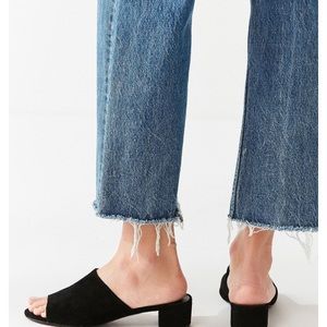 Used Urban Outfitters Patti Suede Mule Heel sz 9